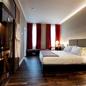 10 Keys Hotel Milaan