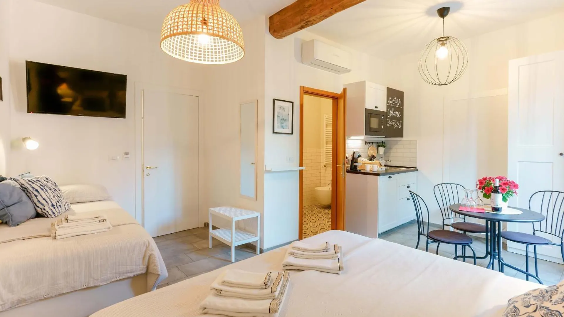 B&B Il Viaggio Bologna Bed & Breakfast