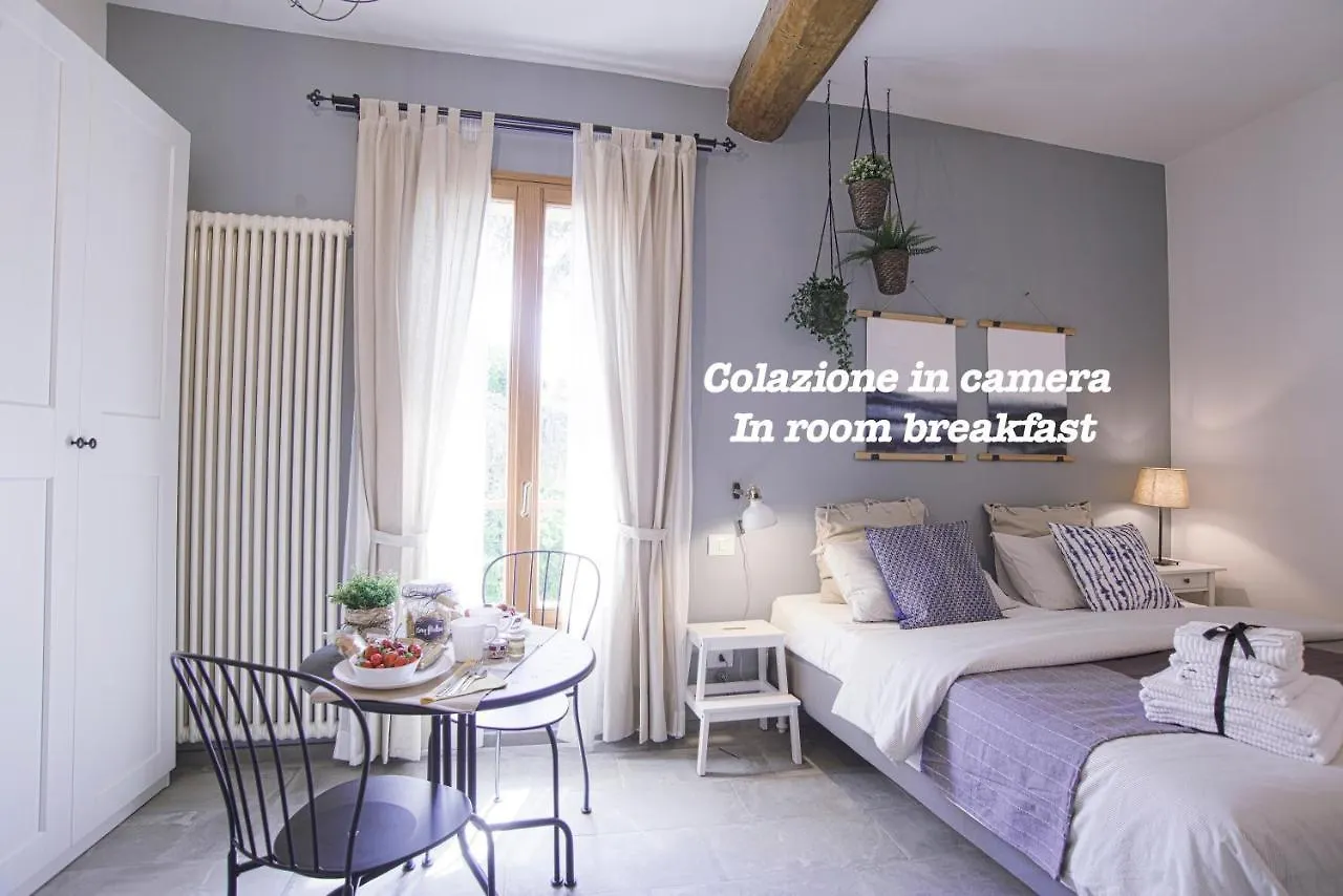 Bed & Breakfast B&B Il Viaggio Bologna Italy