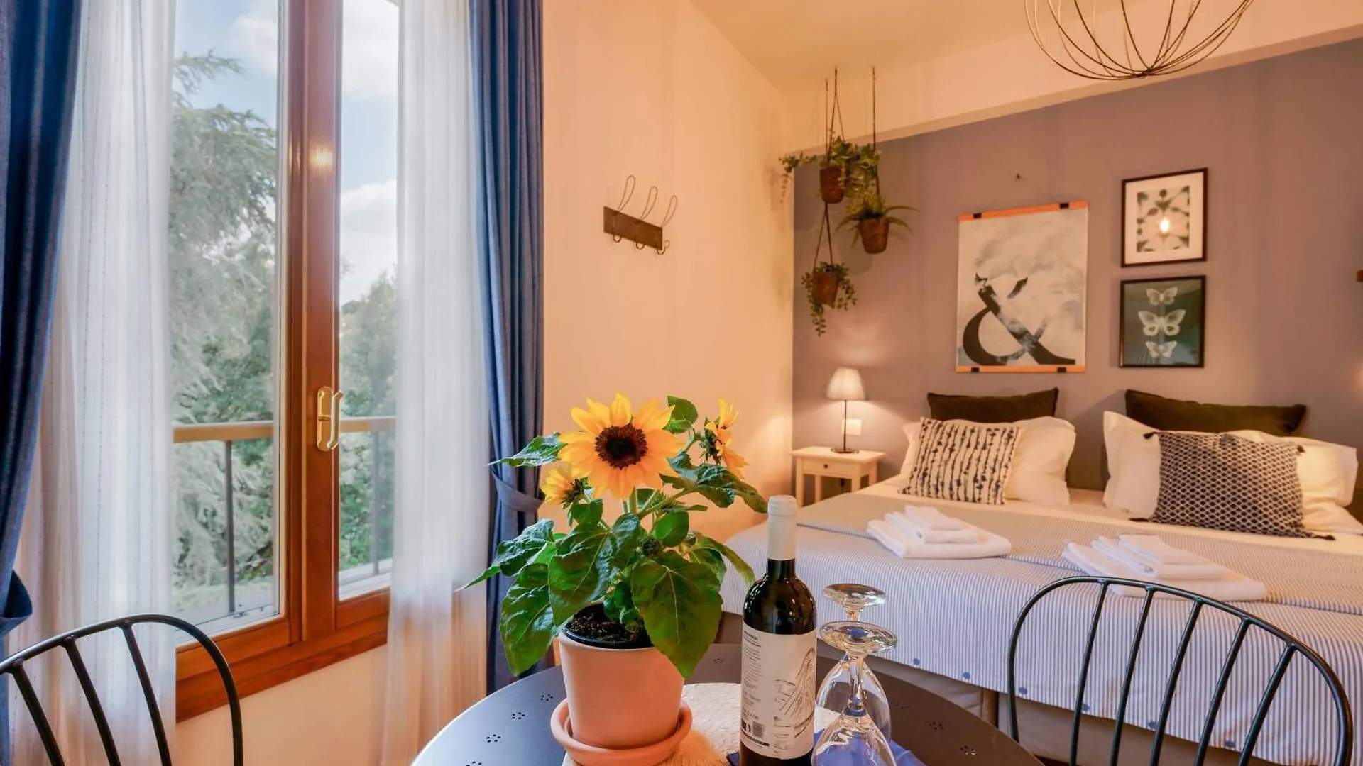 B&B Il Viaggio Bologna 0*,  Italy