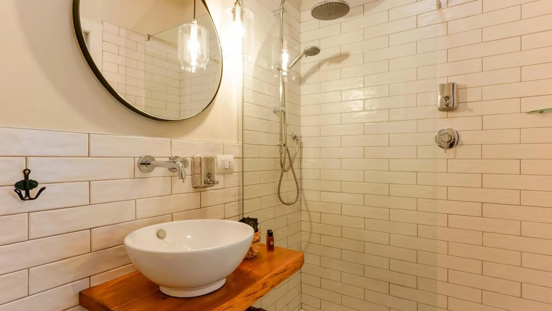 B&B Il Viaggio Bologna Italy