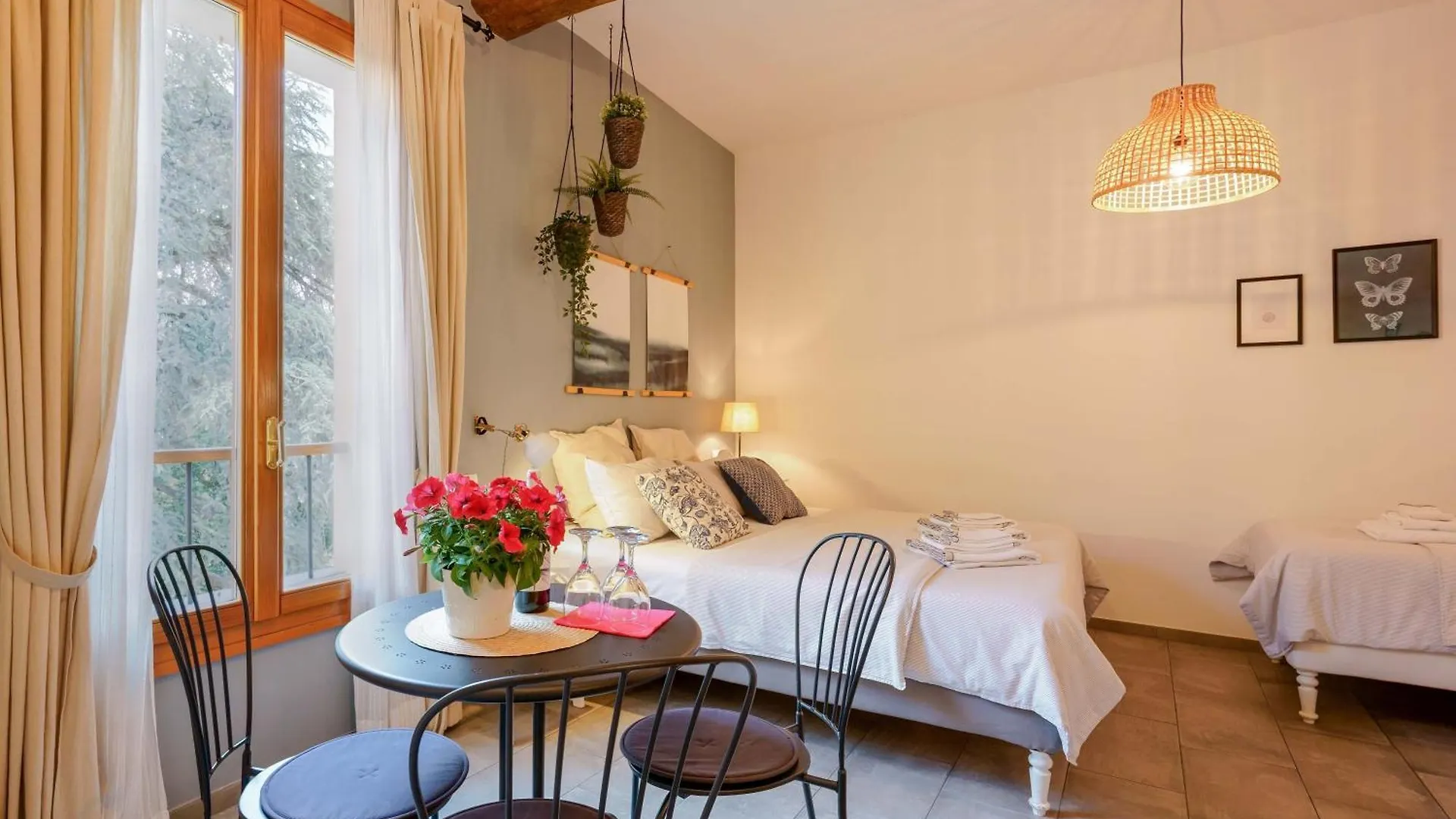 B&B Il Viaggio Bologna Italy